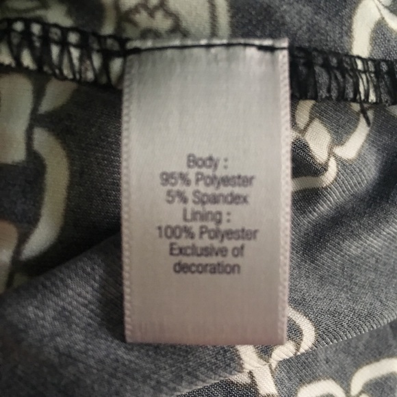 Cute black and white chain dress - Picture 4 of 6